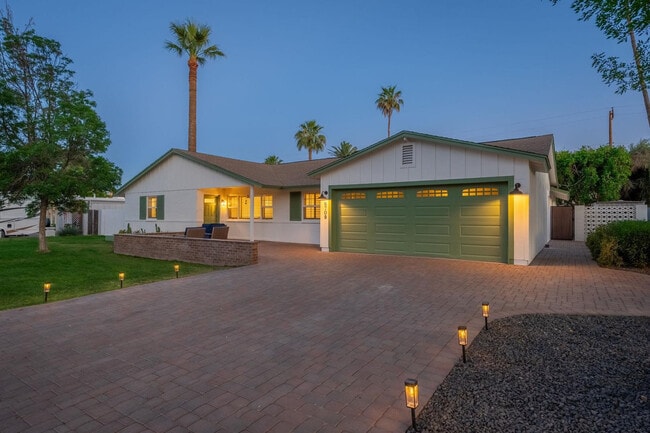 Photo - 6709 E Monterosa St