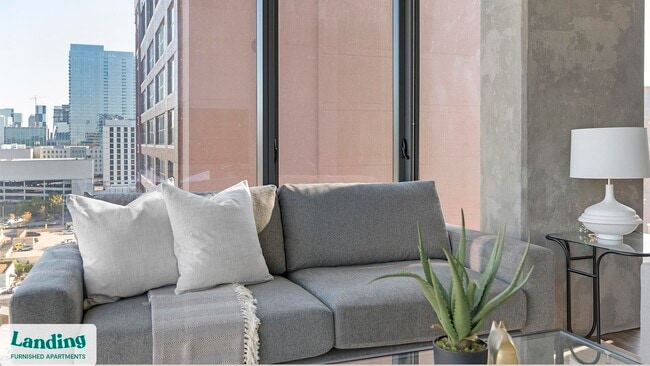 Photo - 2010 West End Ave Unidad 714.739426