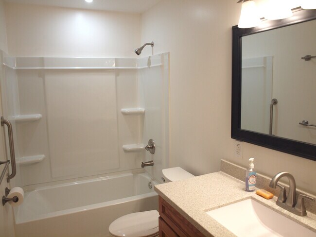 Photo - 3508 Becky Cir NW