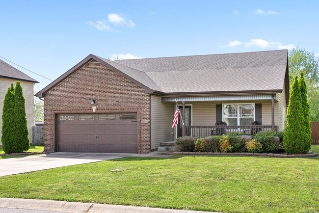 Photo - 3 Bedroom Home For Rent Near Post!