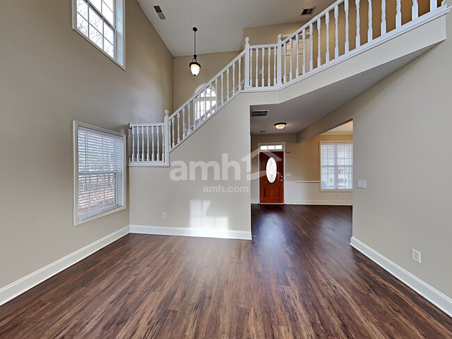 Photo - 168 Sable Trace Trl