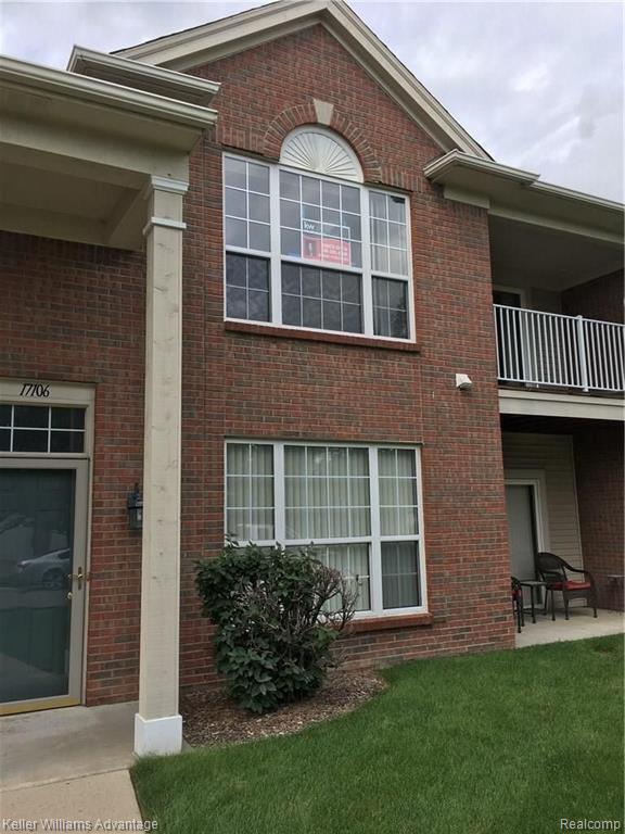 Photo - 17208 Chesapeake Cir Condo