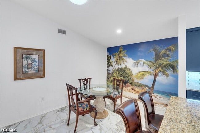 Photo - 6511 Royal Woods Dr