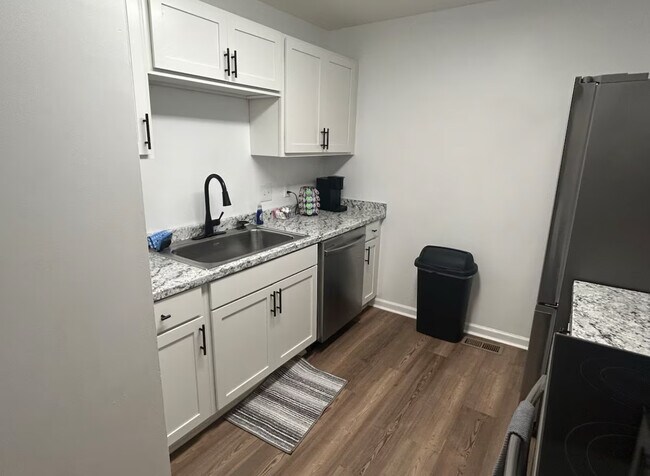 Room in Duplex on Albemarle Rd