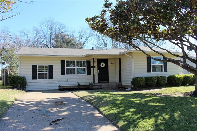 Building Photo - 12028 Hoblitzelle Dr