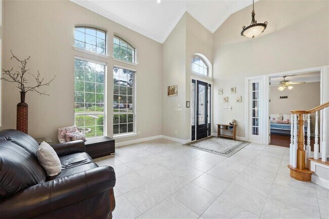 Photo - 10700 Hastings Ln