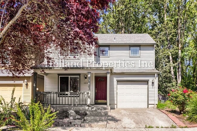 Photo - 18215 SW Longacre St