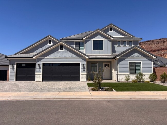 Beautiful 5 bed | 4 Bath | 3 Car Garage - Beautiful 5 bed | 4 Bath | 3 Car Garage House