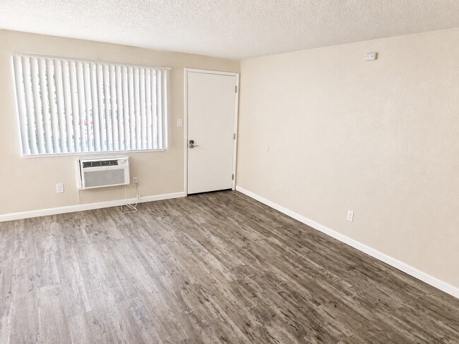 Photo - Mountain Vista Apartments