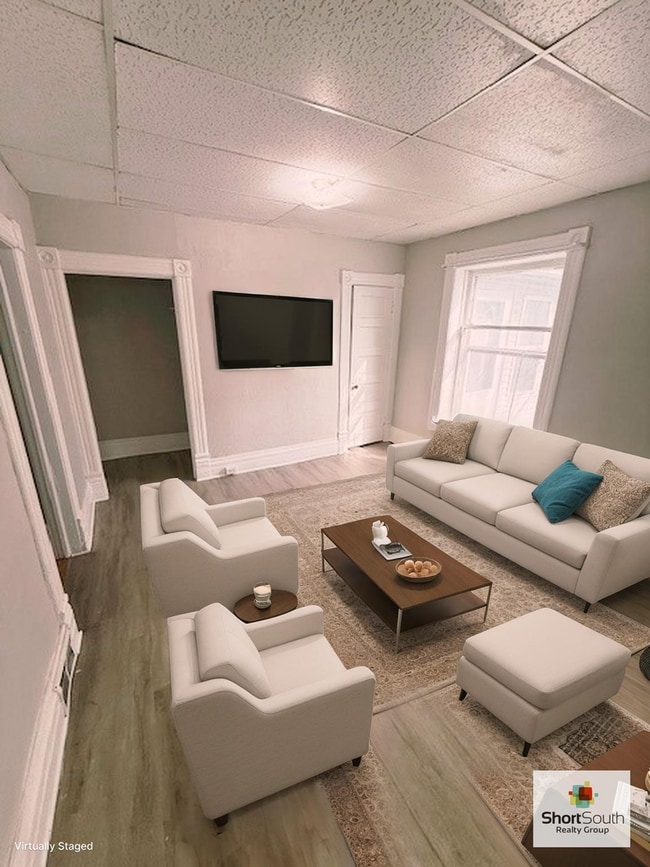 Building Photo - 339 E St Joseph St Unit B