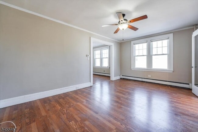 Photo - 104 Walnut St Unit 1