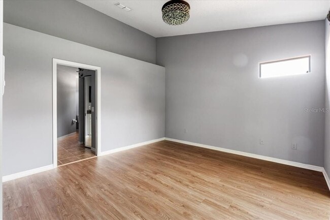 Photo - 5336 Edgewater Way Unit 5336