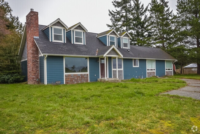 Building Photo - 4 Bedroom House in Coupeville