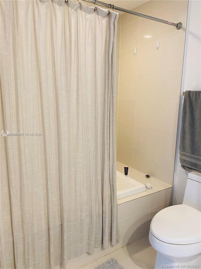 Photo - 55 SW 9th St Unit 3709