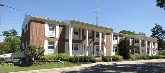 Building Photo - 555 N Pearl St Unit A5