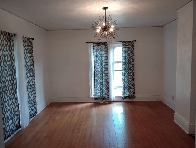 Photo - 303 S 3rd St Unit Upstairs