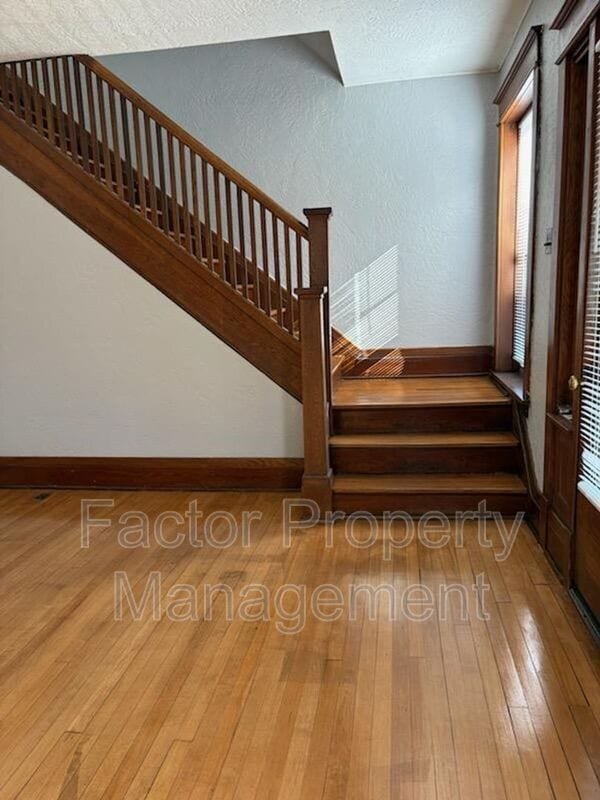 Photo - 122 Parsons St