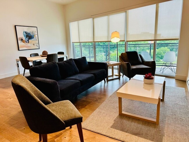 Photo - Modern 1 Bedroom in The Cedars Unit 317