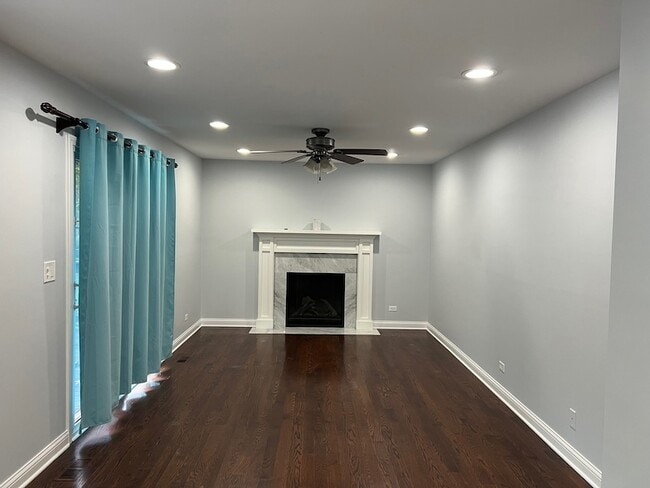 Photo - 926 W Aspen Dr