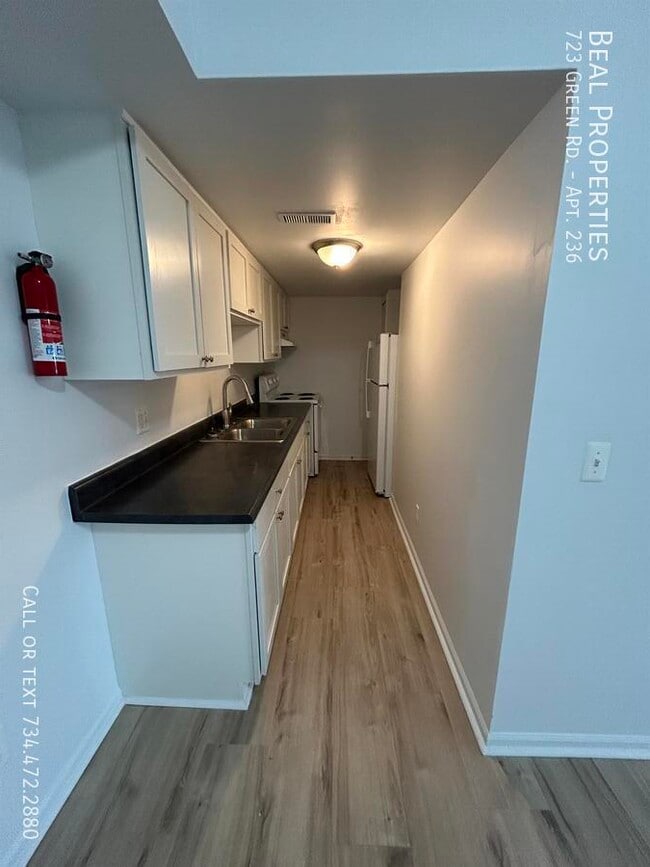Photo - 723 Green Rd Unit Apt. 236