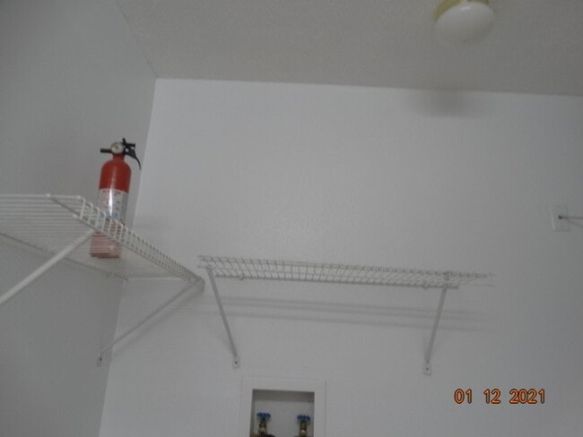 Photo - 534 Brock Ave Unidad Brock Ave 534