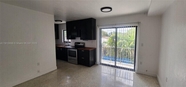 Photo - 1960 SW 27th Ave Unit 3