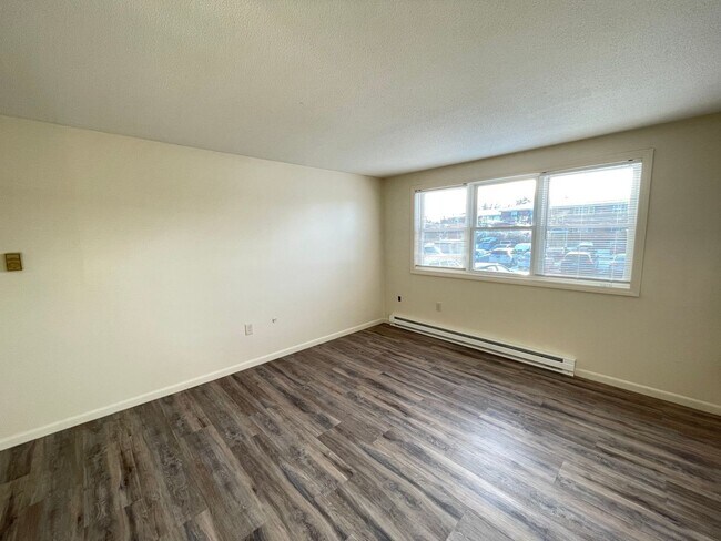 Photo - 177 Loudon Rd Unit 105