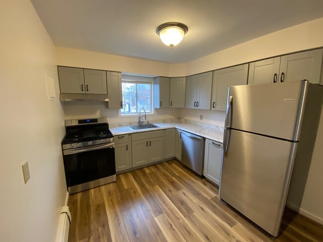 Building Photo - 799 Sergeant Palmateer Way