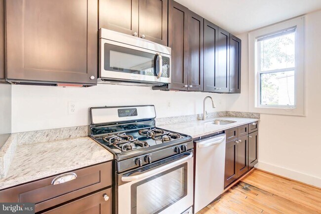 Photo - 1575 Spring Pl NW Unit 35