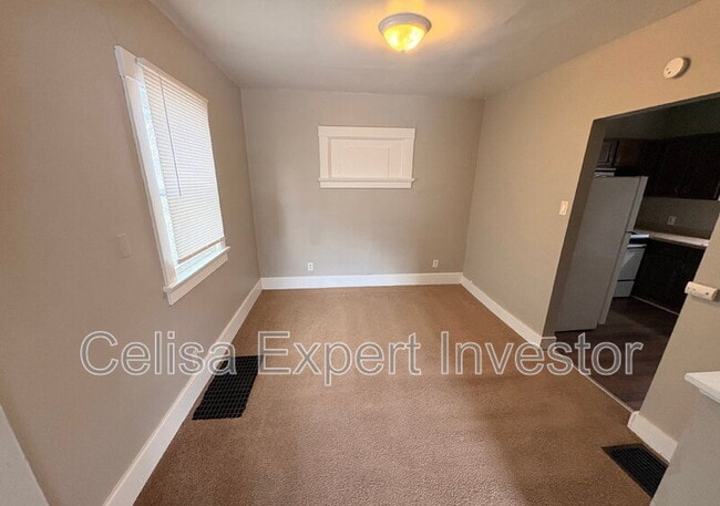 Photo - 3609 S Harrison St