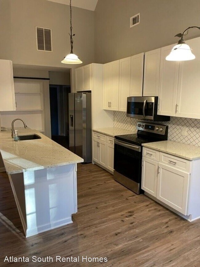 4 br, 2 bath House - 475 Lone Oak Dr - 4 br, 2 bath House - 475 Lone Oak Dr