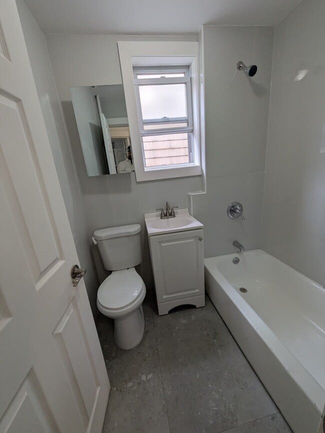 Photo - 133 Boyd Ave Unit 1