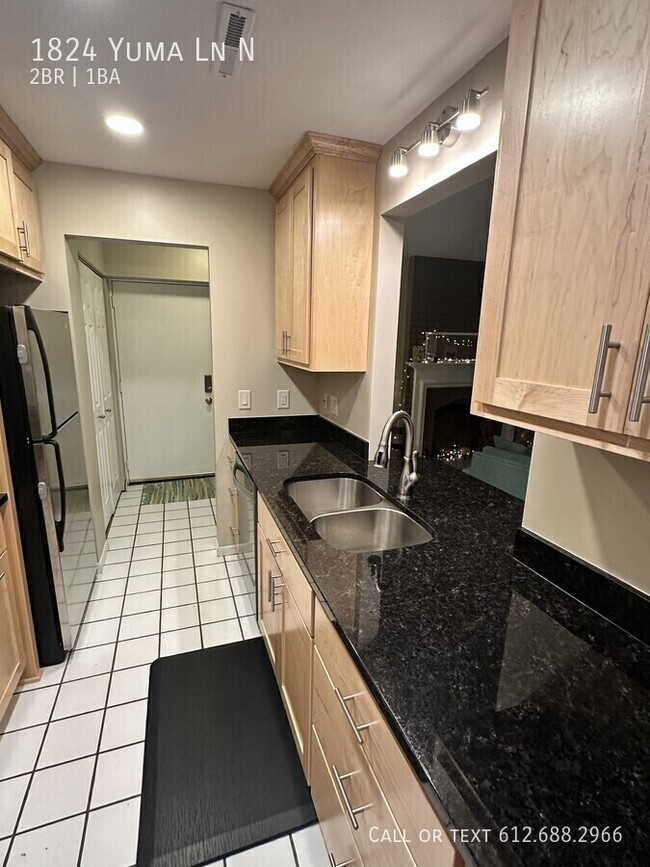 Photo - 1824 Yuma Ln N