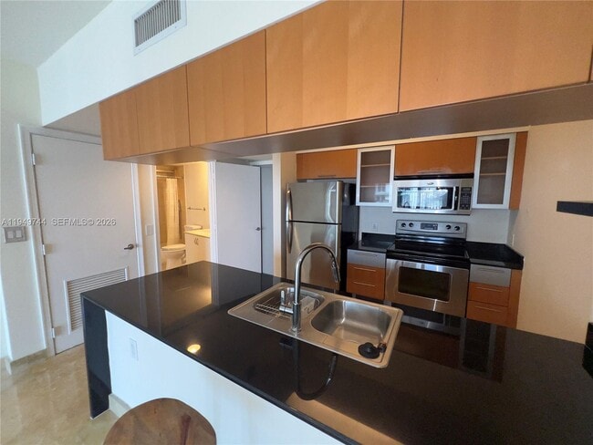 Photo - 1750 N Bayshore Dr Unidad 2511