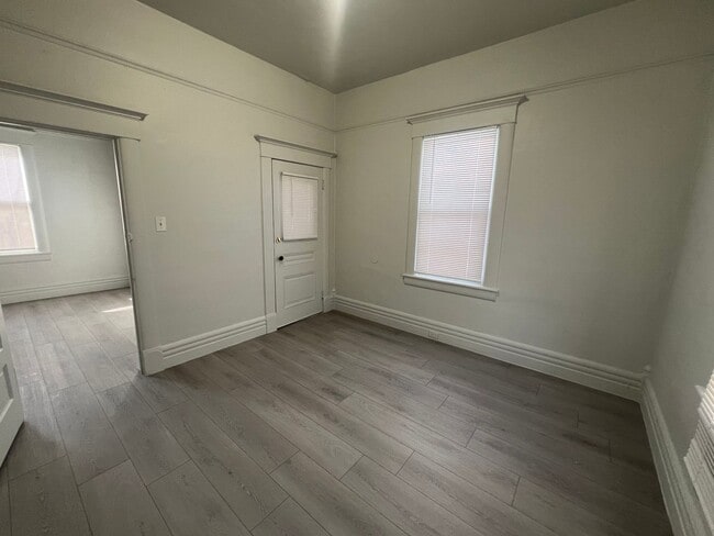 Photo - 330-332 Stewart Street Unit 330