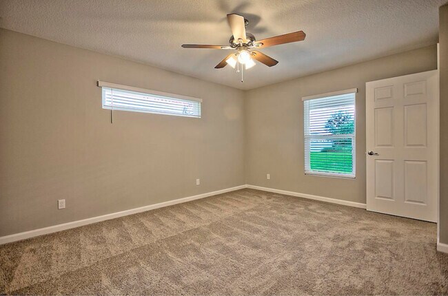 Photo - 1292 SW Lawndale Ave