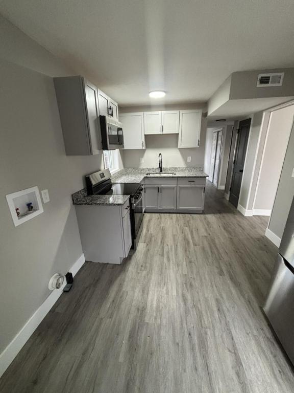 Photo - 1816 Brownell Rd