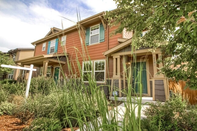 Photo - Beautiful 3 bedroom townhome in Central Park (Stapleton) Neighborhood