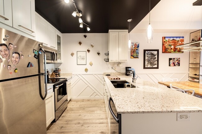 Photo - 2871 Jacklin Rd