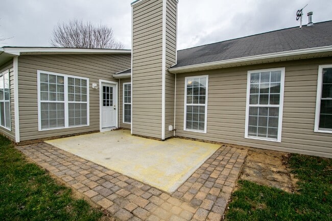 Photo - 32 N Sunberry Trail