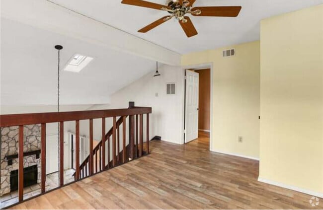 Building Photo - 2312 Ashley Dr Rental