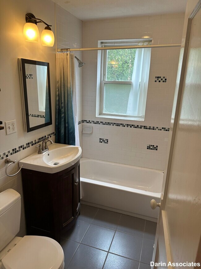 Photo - 30 Day St Unit 3