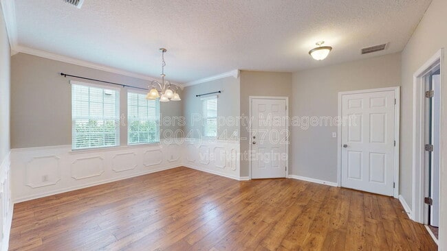 Photo - 435 Sanctuary Dr