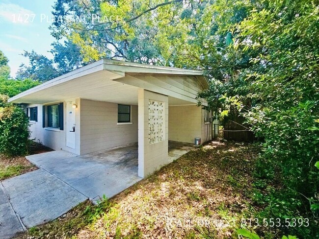 Photo - 1427 Pleasant Pl