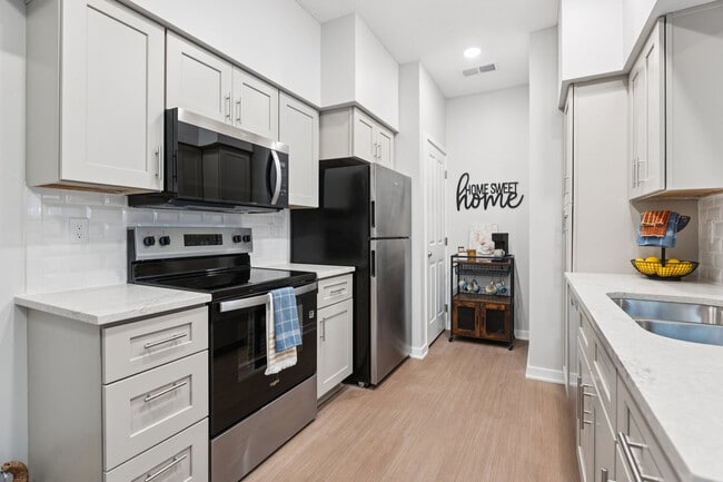 Raintree Apartments
