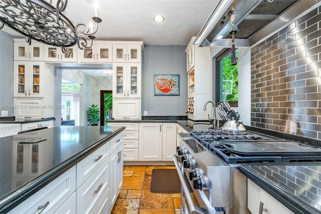 Photo - 5808 Alton Rd