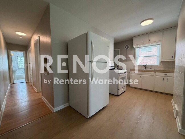 Photo - 1144 Polk Blvd