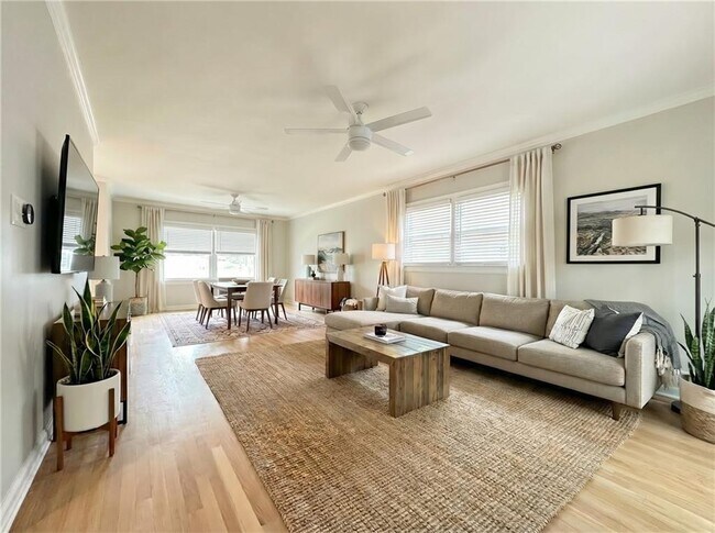 Photo - 1980 Kilburn Dr NE