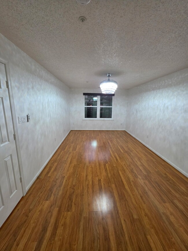 Photo - 10016 Vanderbilt Cir Unit Condo in Decoverly Walk to The Crown