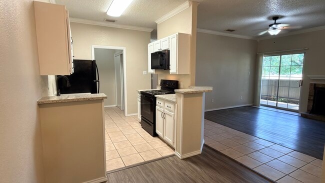 Photo - 5102 80th St Unidad #126, Bldg. 6